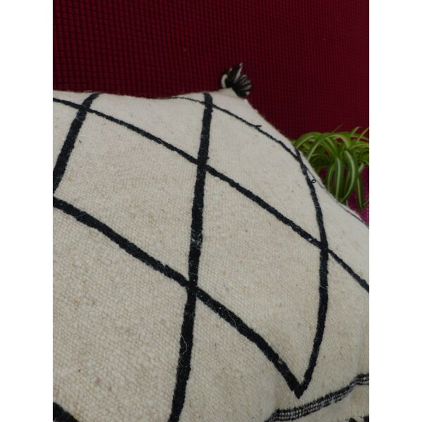 Coussin noir et blanc Kilim Beni Ouarain 50x55 cm en laine | Selency