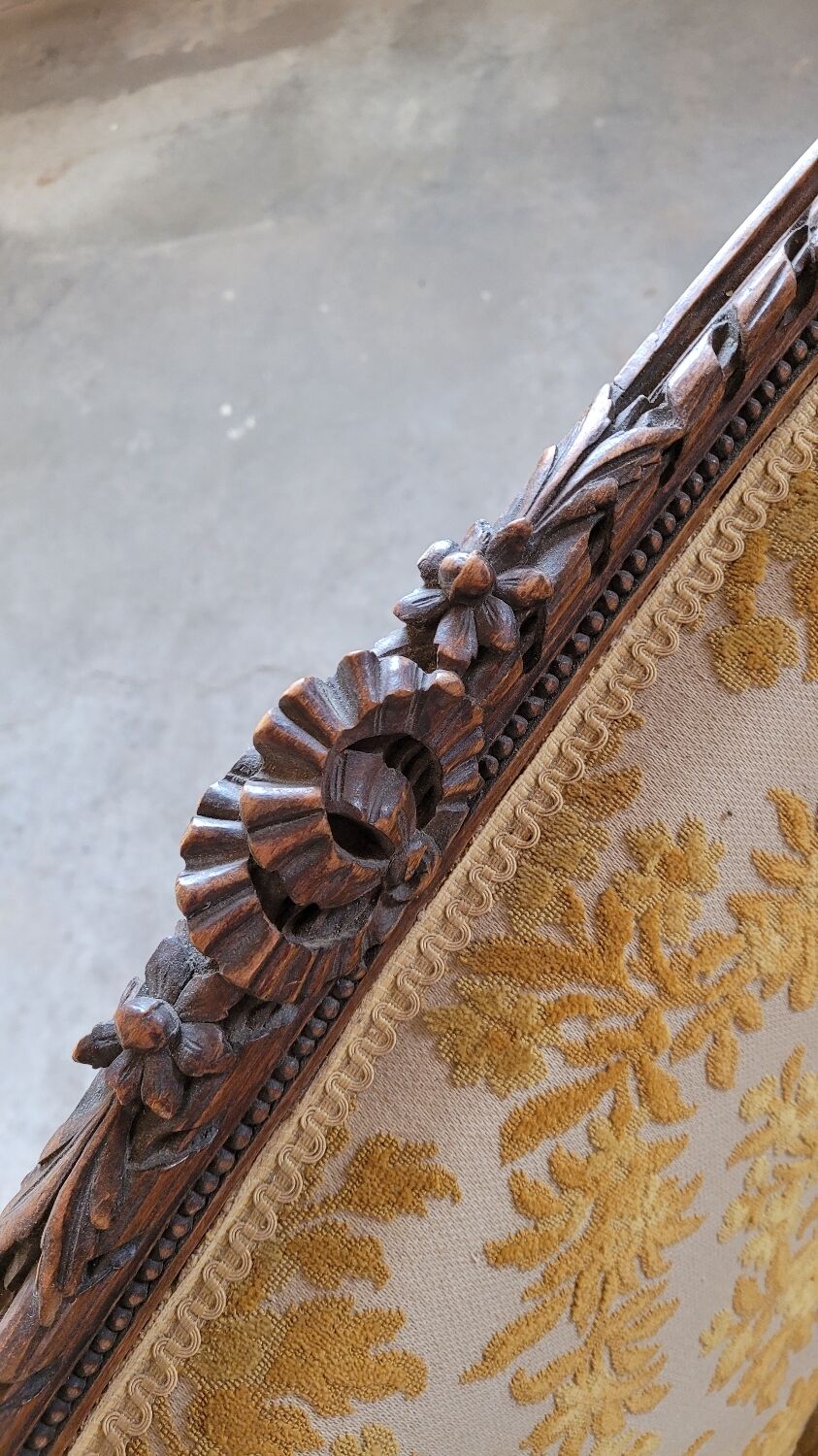 Louis XVI style sofa bench carved