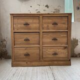 Convenient pine workshop furniture