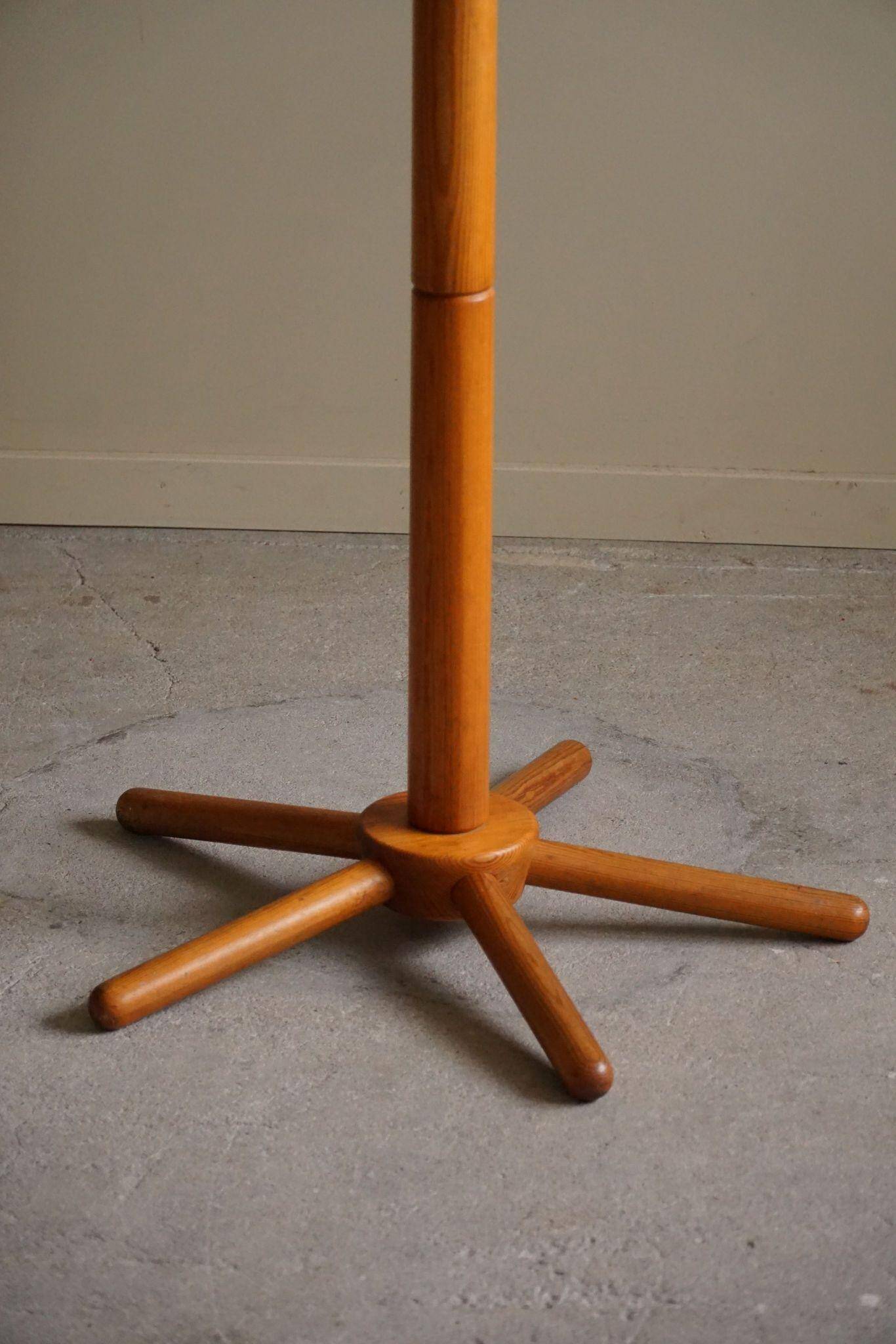 Decorative coat rack in solid pine, mid-century Danish style, 1970s.