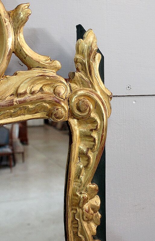 Miroir en bois doré, style Louis XV – début XXe