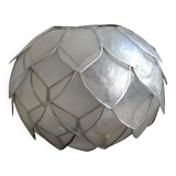 Flower-shaped mother-of-pearl lampshade