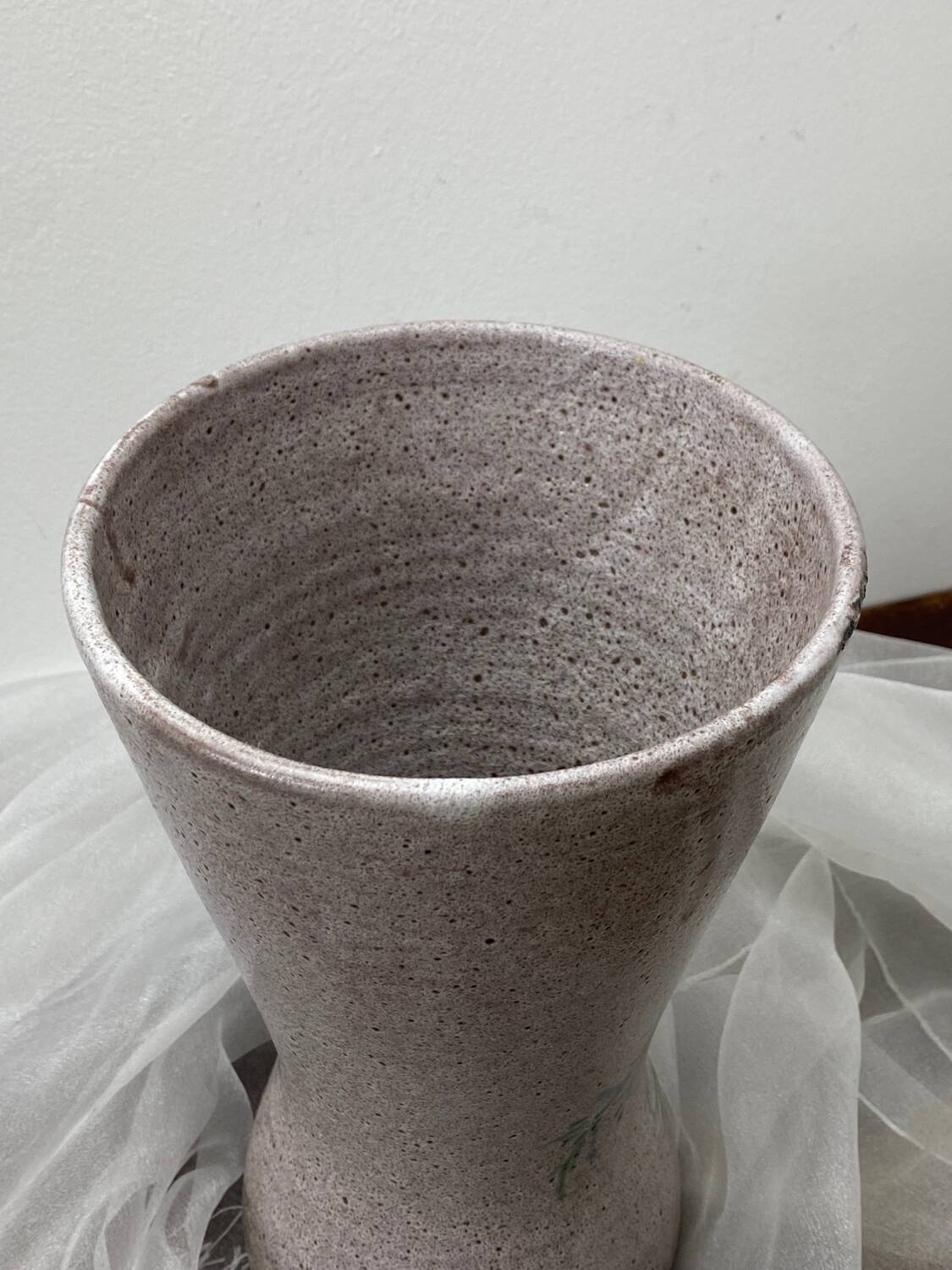 Ceramic vase