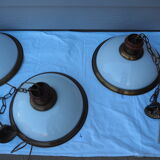 Suspension in white opaline, its edge in aged brass