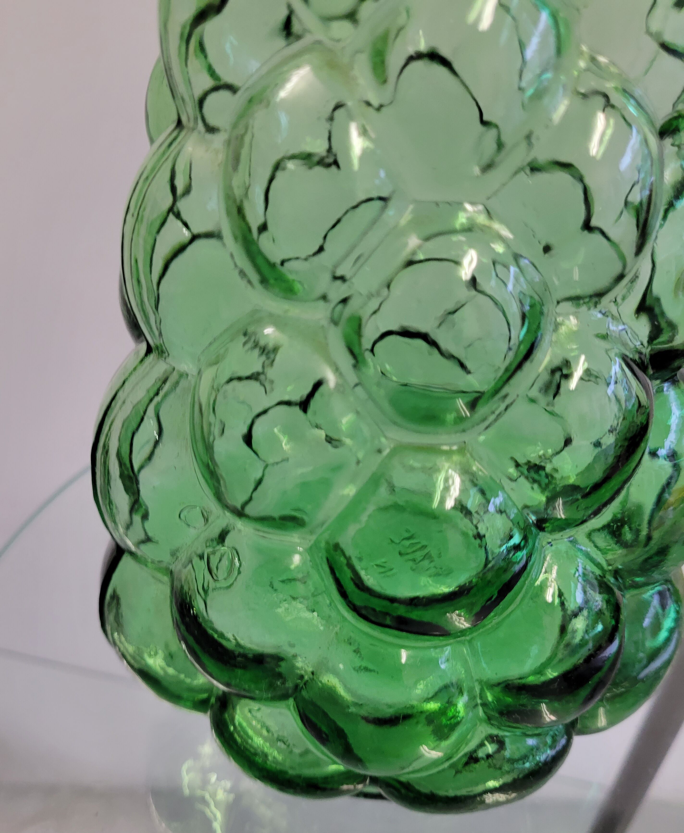 Green Empoli bubbles decanter