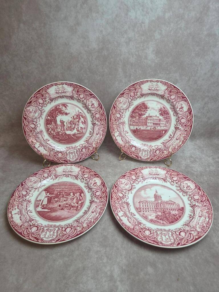 Set of 4 Wedgwood Georgia Historical Plates Mulberry England vintage