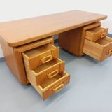 Grand bureau de direction double-face vintage en bois de chêne années 70
