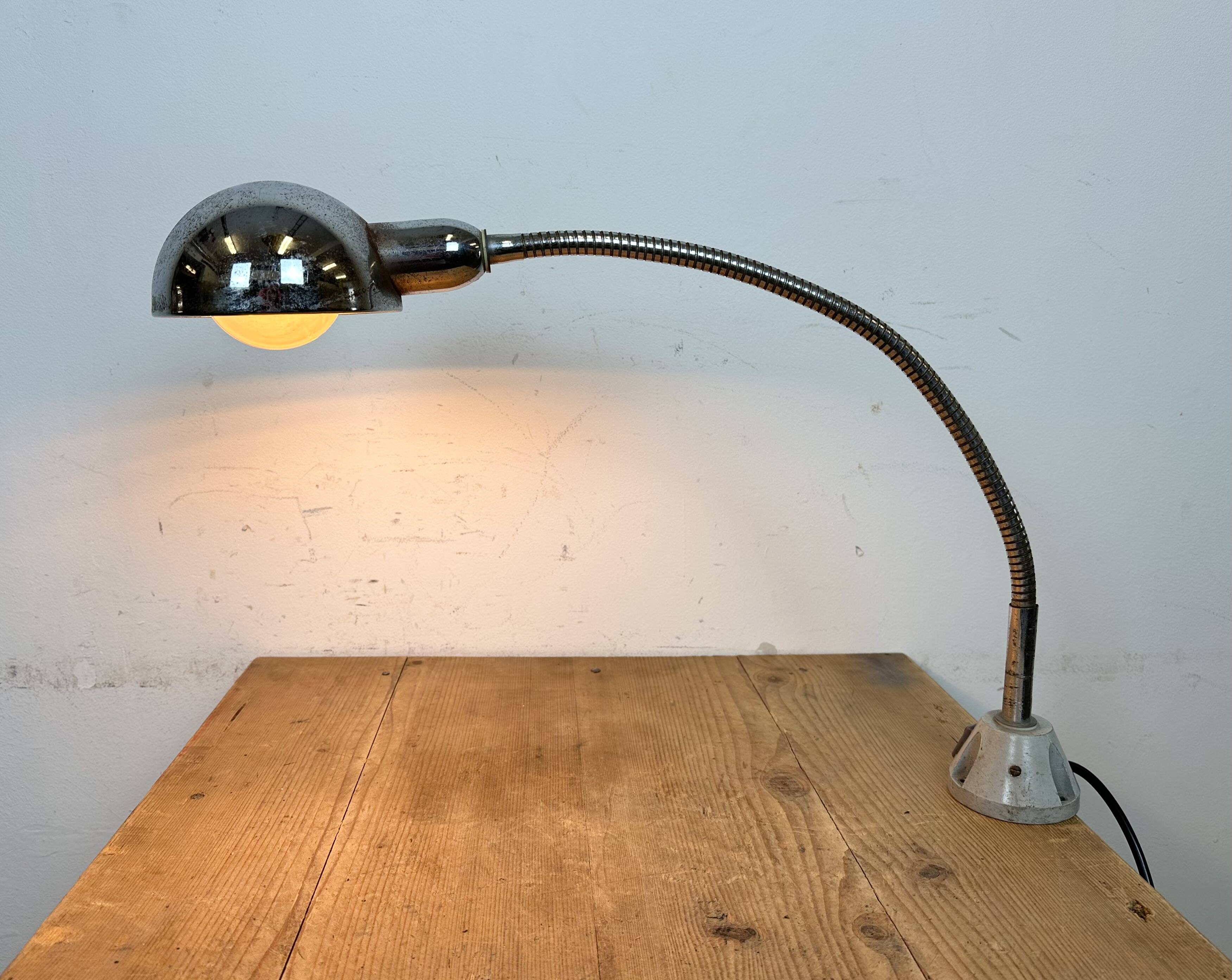 Vintage Chrome Italian Gooseneck Table Lamp, 1960s