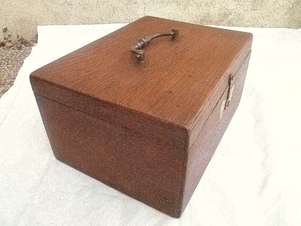 Antique sewing box, vintage