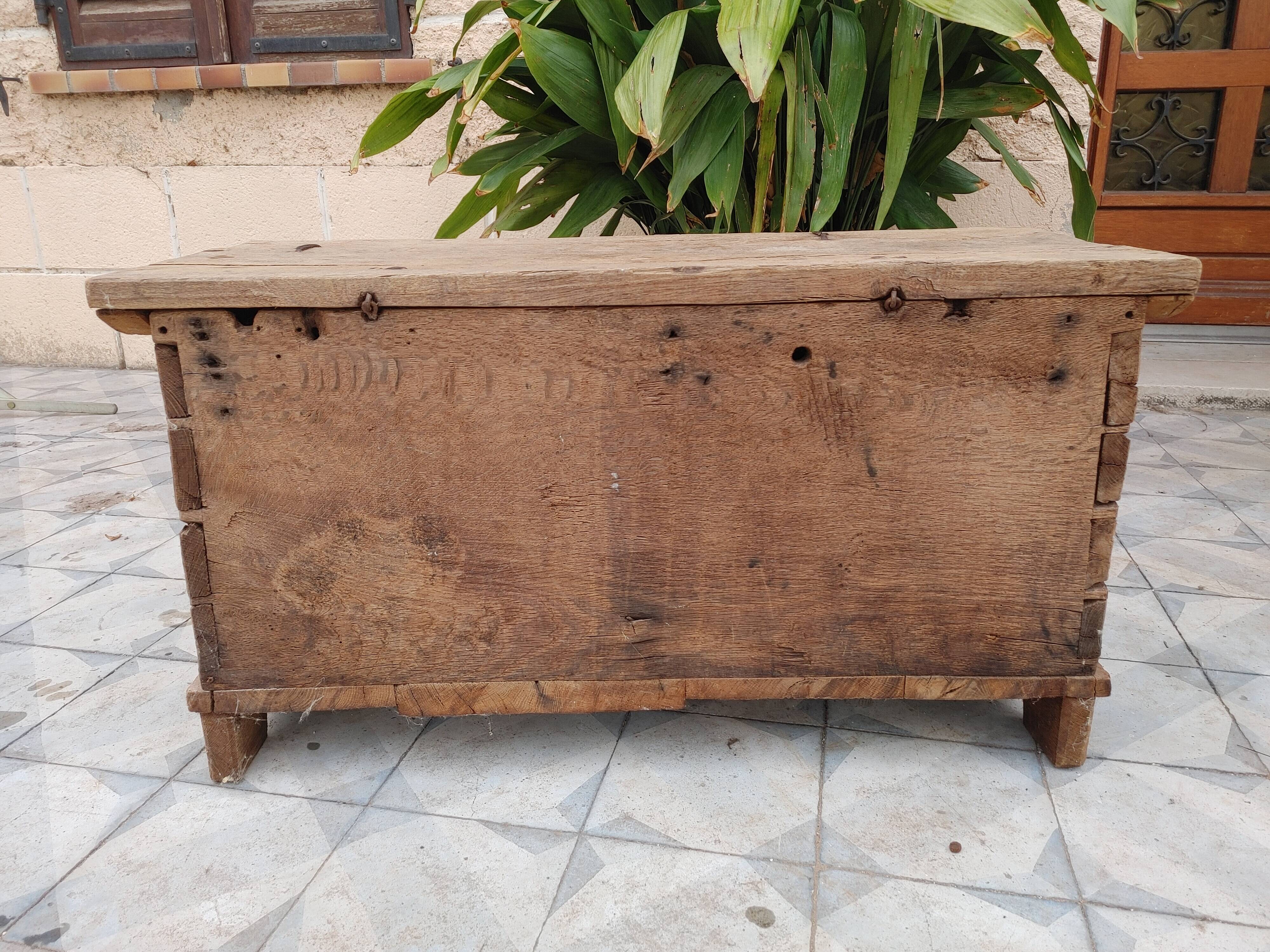 Very old solid oak chest Folk Art of Queyras