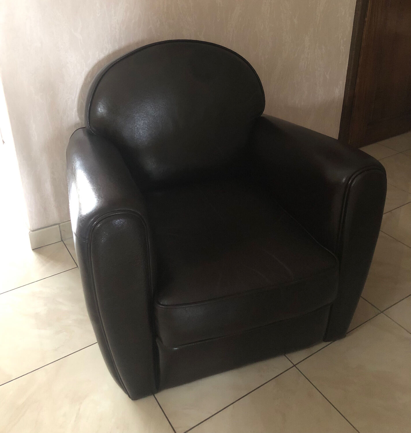 Vintage leather club chair