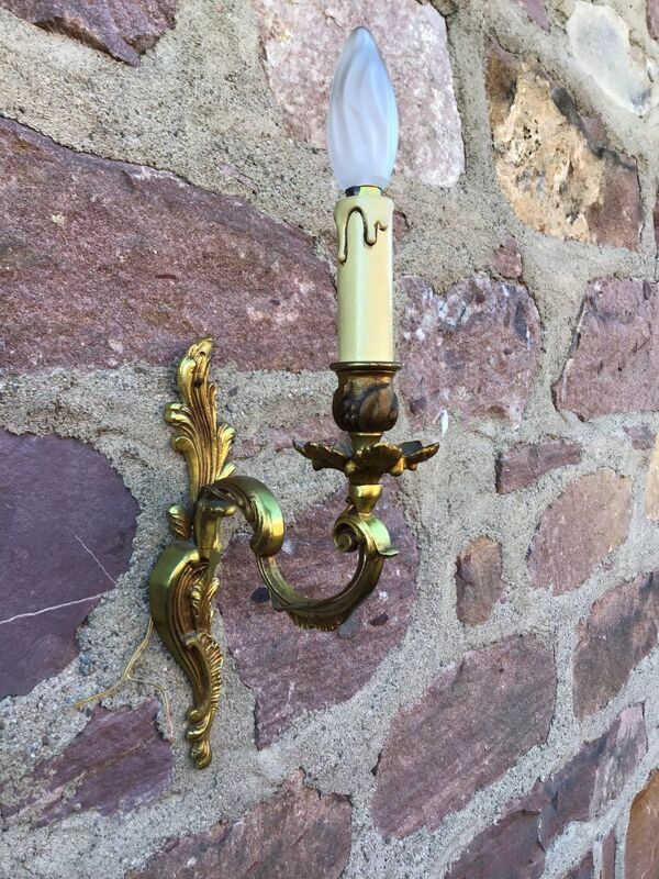 Paire Appliques pampilles cristal Louis XV bronze doré