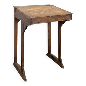 bureau d'écolier en