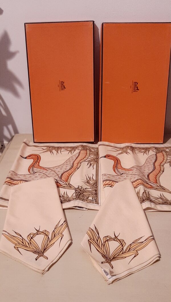 Centre de table et serviette Hermes