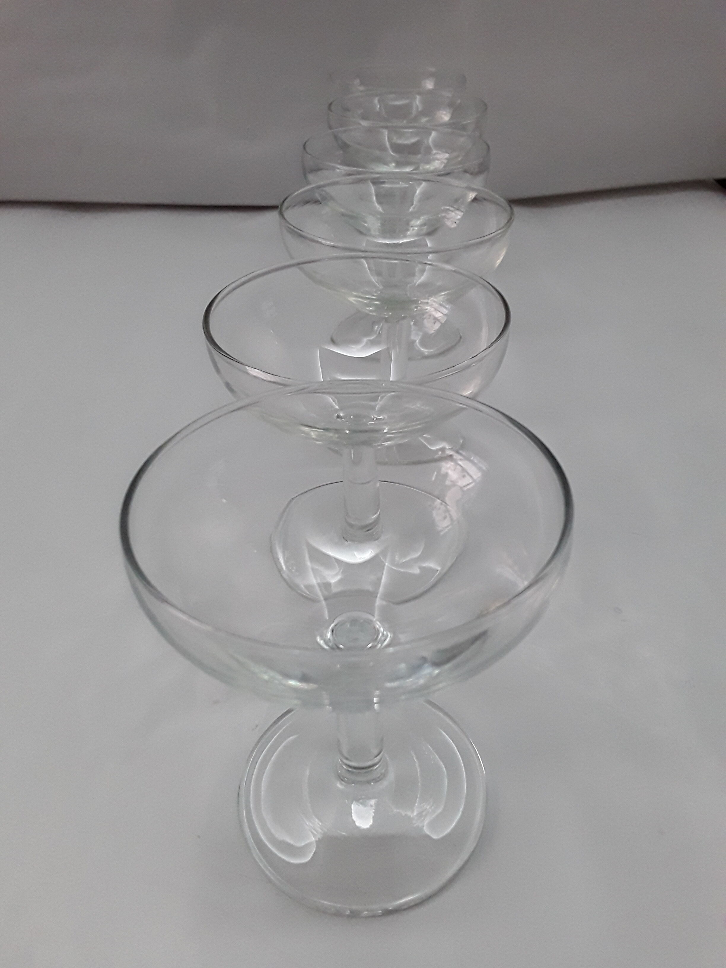 Lot of 6 champagne glasses