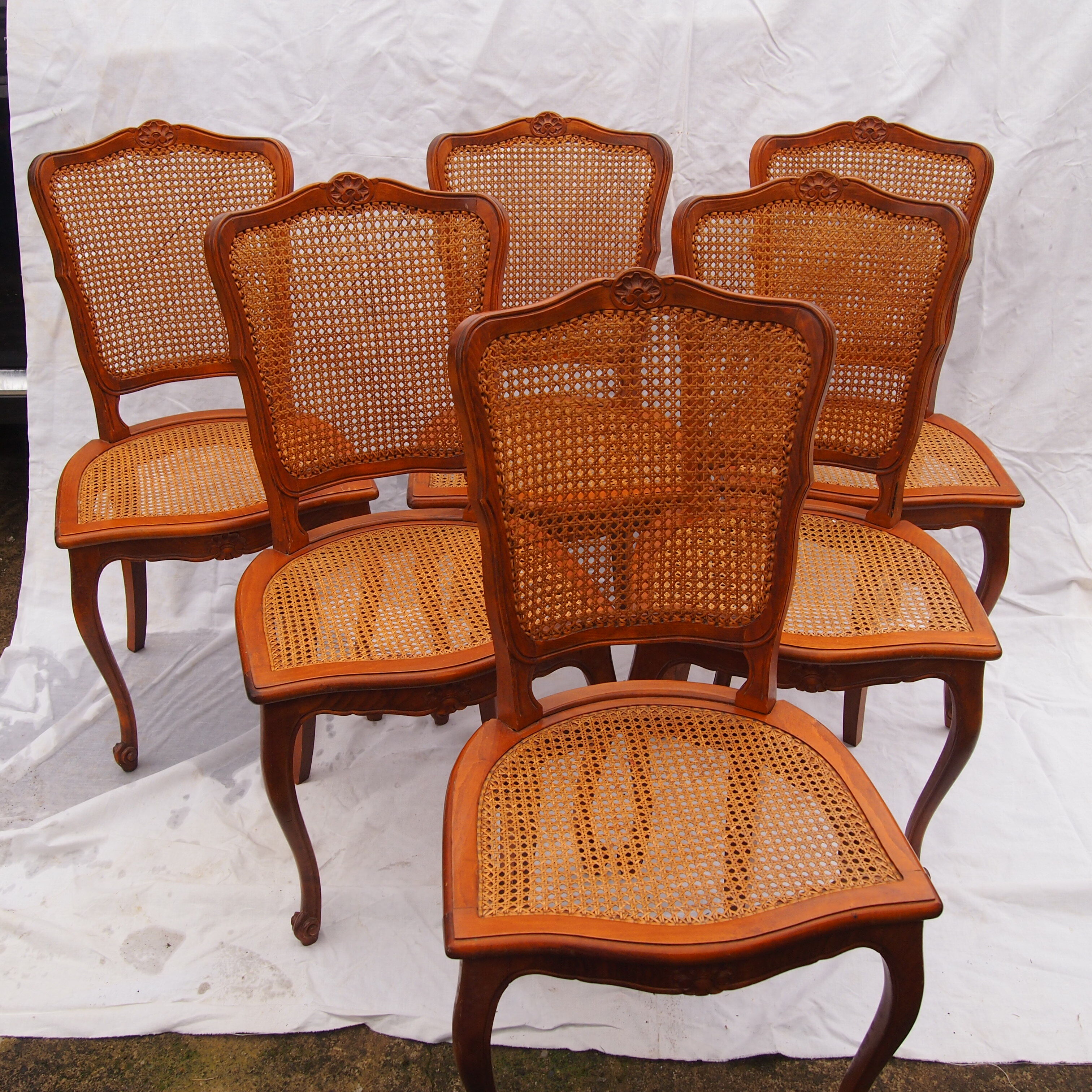 6 old wooden and canning chairs