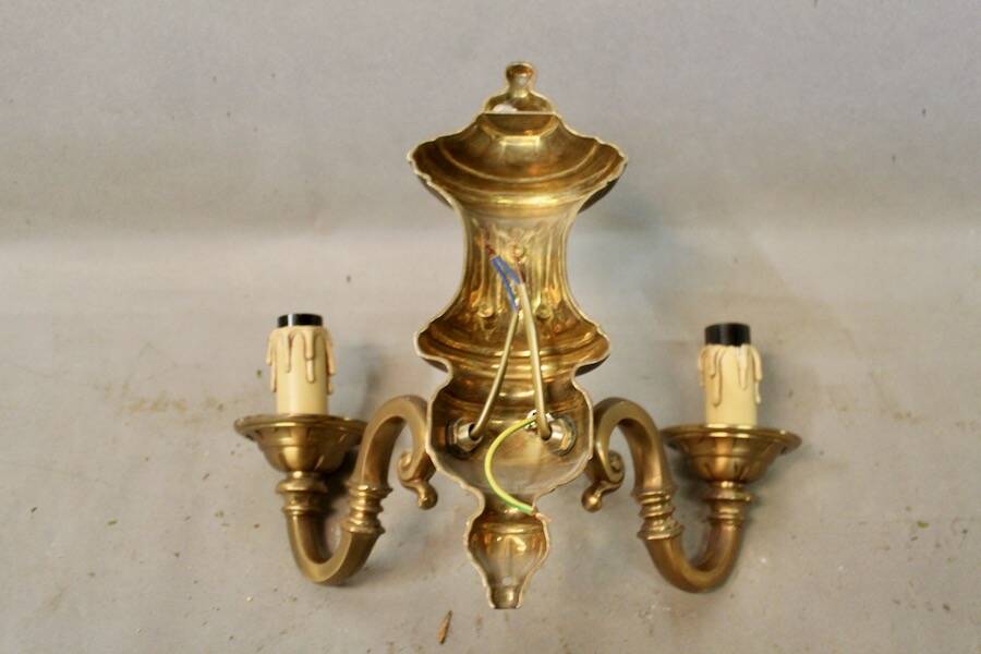 Set of 4 bronze wall lights