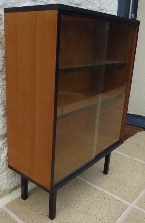 Storage unit, display cabinet with sliding glass doors, metal base
