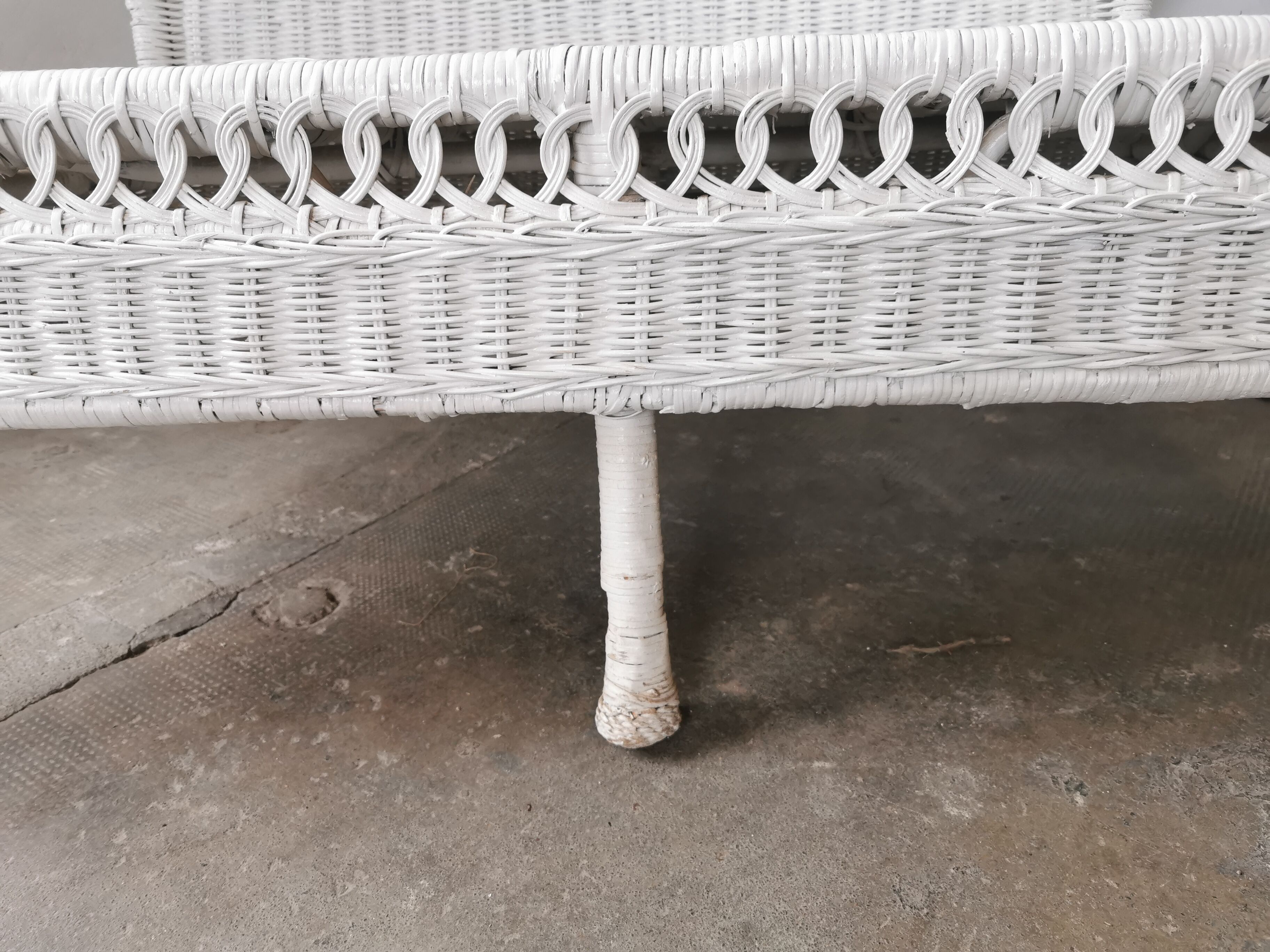 Banquette en rotin blanc