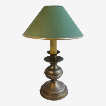 Lampe de table classique en laiton avec abat-jour vert années 1950