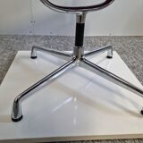 Ea 108 armchair by Charles & Ray Eames, Vitra edition