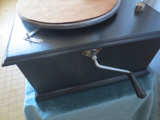 Ancien gramophone 19 eme siècle