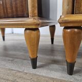 Paire de tables de nuit des années 50 avec plateau miroir