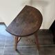 Tabouret haut sellette tripode