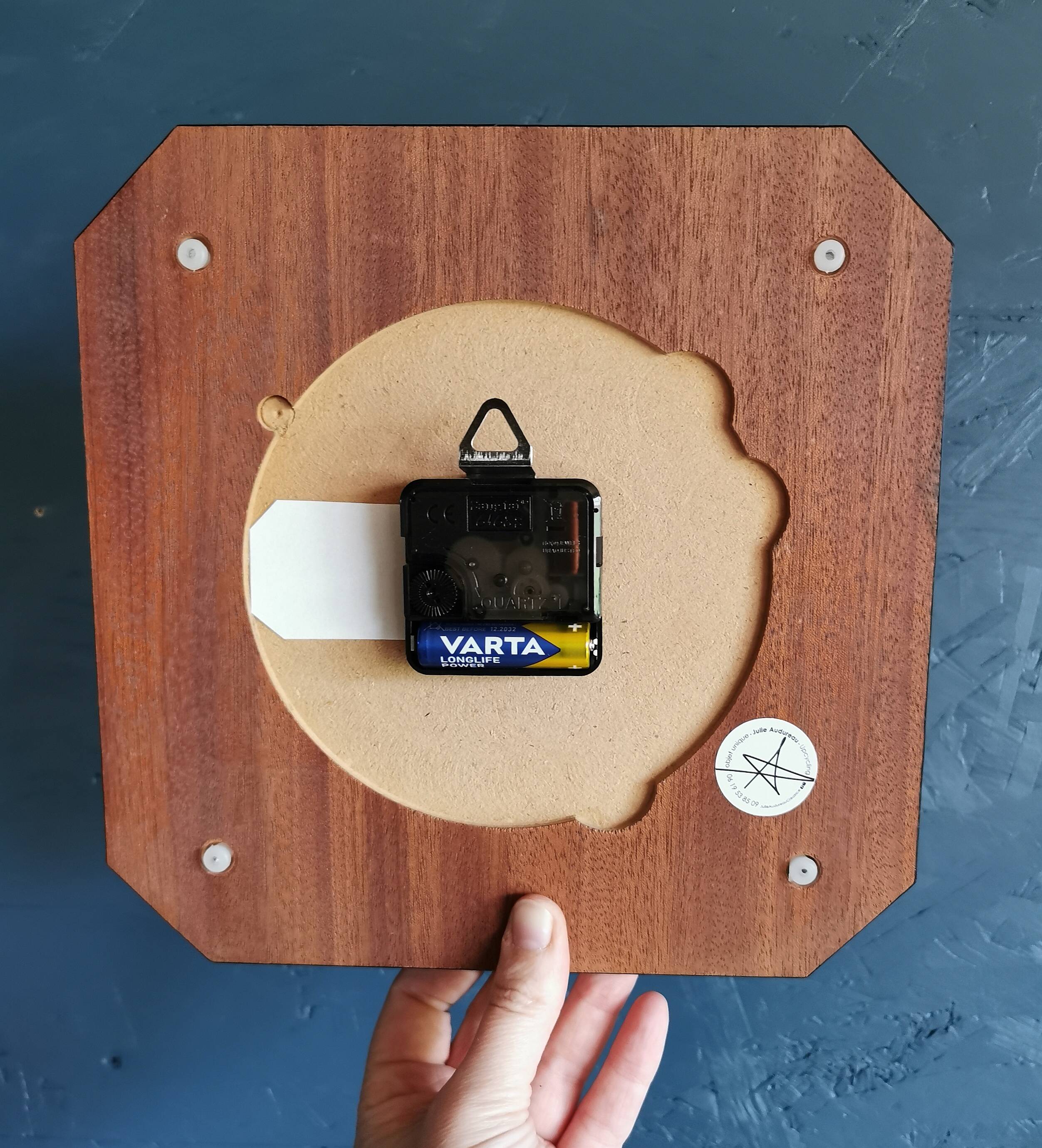 Vintage square silent wall clock "Vedette silver gray"