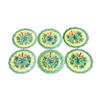 Ensemble d'assiettes à dessert