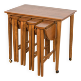 Tables gigognes danoises des années 50 par Poul Hundevad pour Novy Domov, Tchécoslovaquie, années 1960, ensemble de 5.