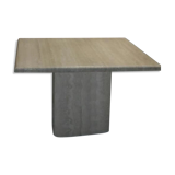 Table basse en marbre travertin
