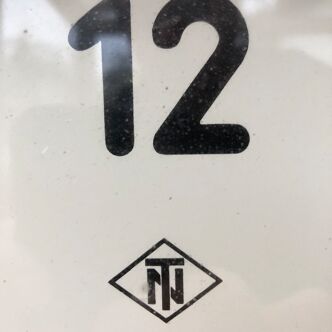 Wall clock
