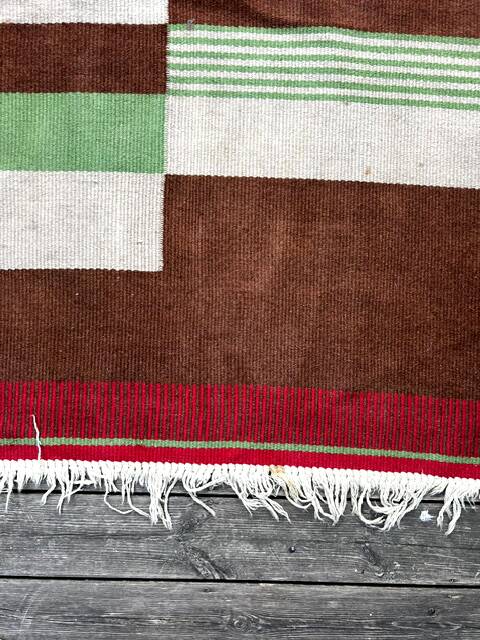 Large modern wool rug from the mid-century 1960s, Czechoslovakia, 335 × 240 cm