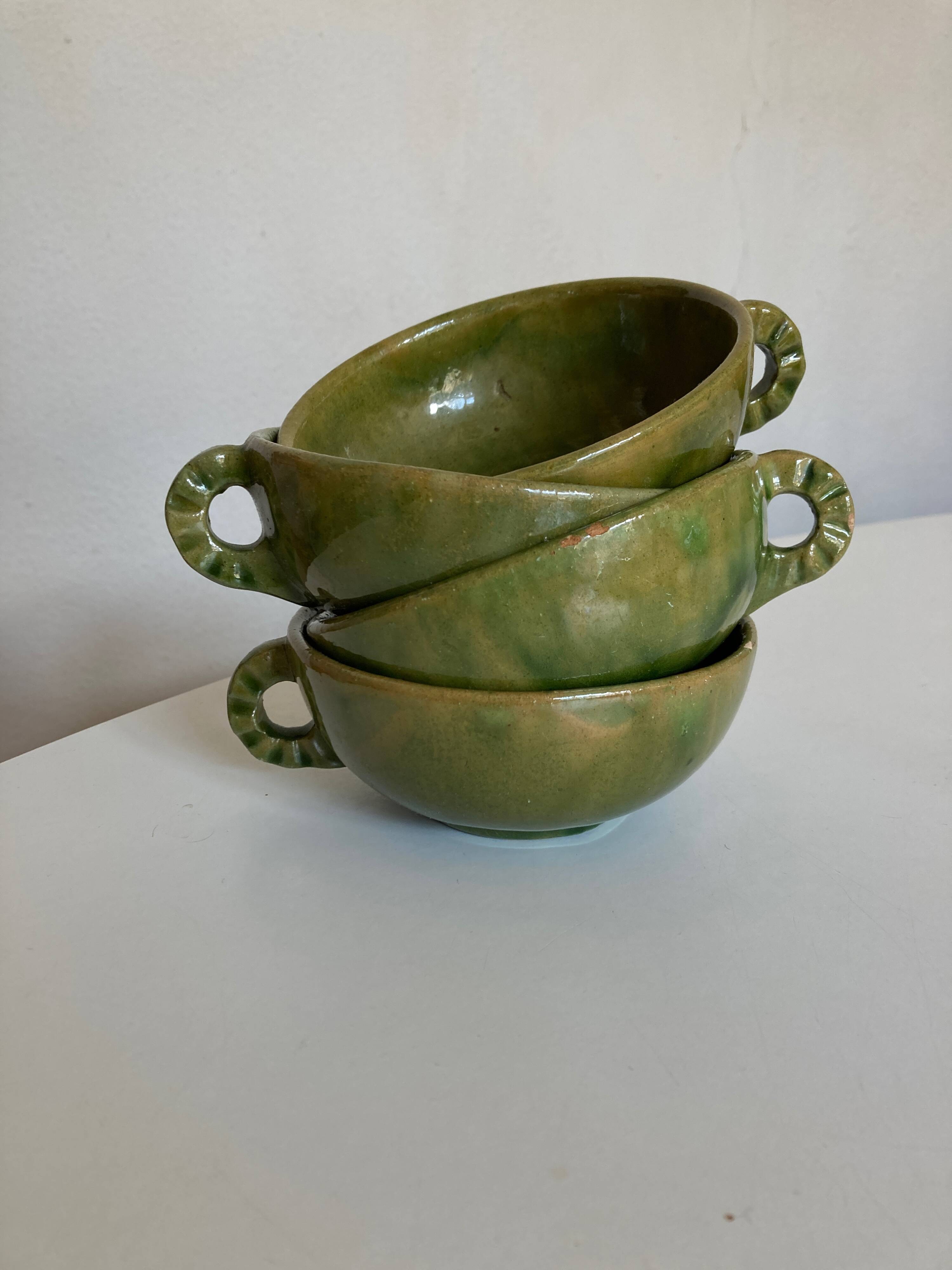 Set of 4 green glazed earth bowls from Biot 1960