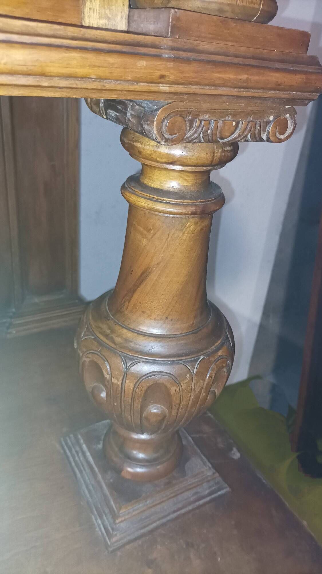 19th-century Renaissance walnut two-body buffet