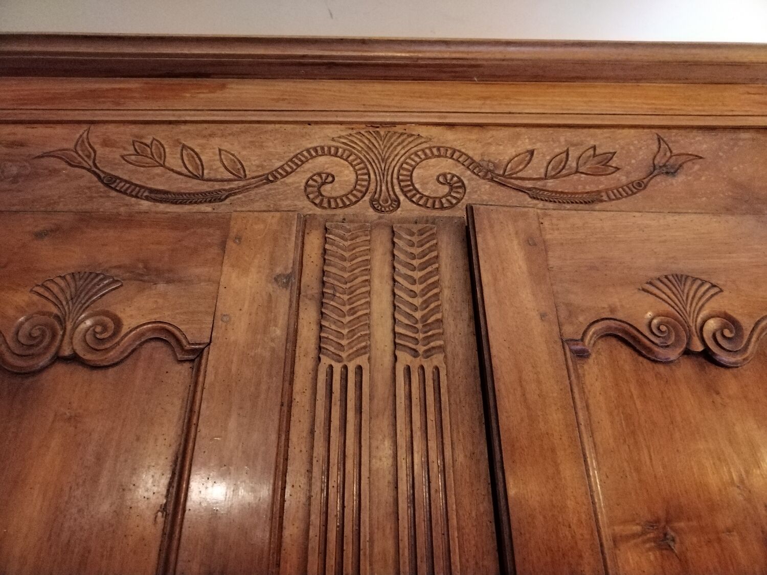 Armoire de mariage Louis XV