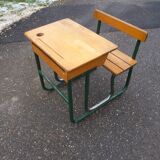 School desk 1 place