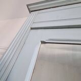 Armoire parisienne avec miroirs