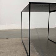 Table d'appoint postmoderne en métal perforé Ikea, années 1980