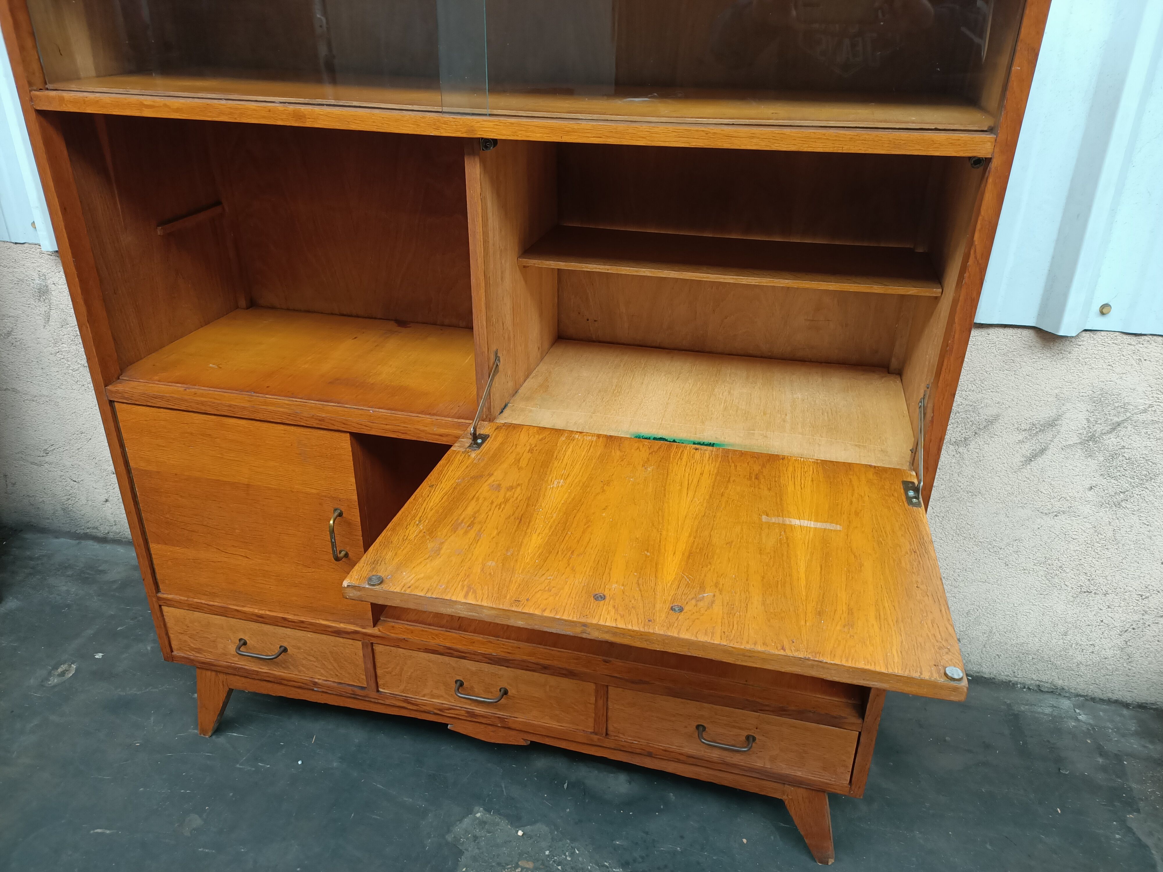 Vintage compass footboard