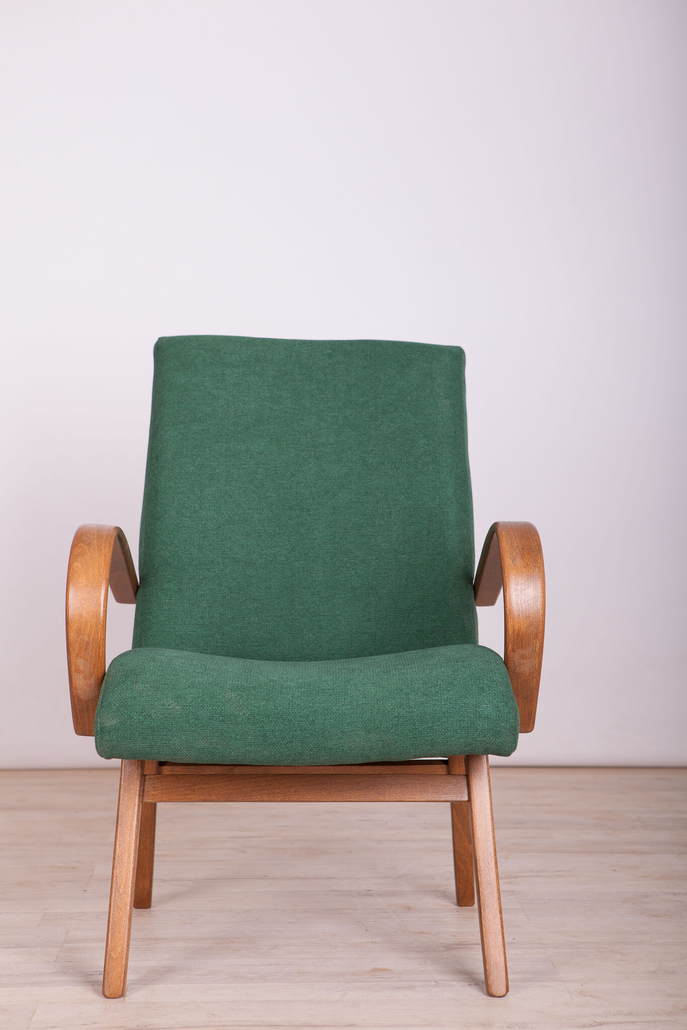 Pair of Model 53 armchairs by Jaroslav Smidek for TON, 1960s