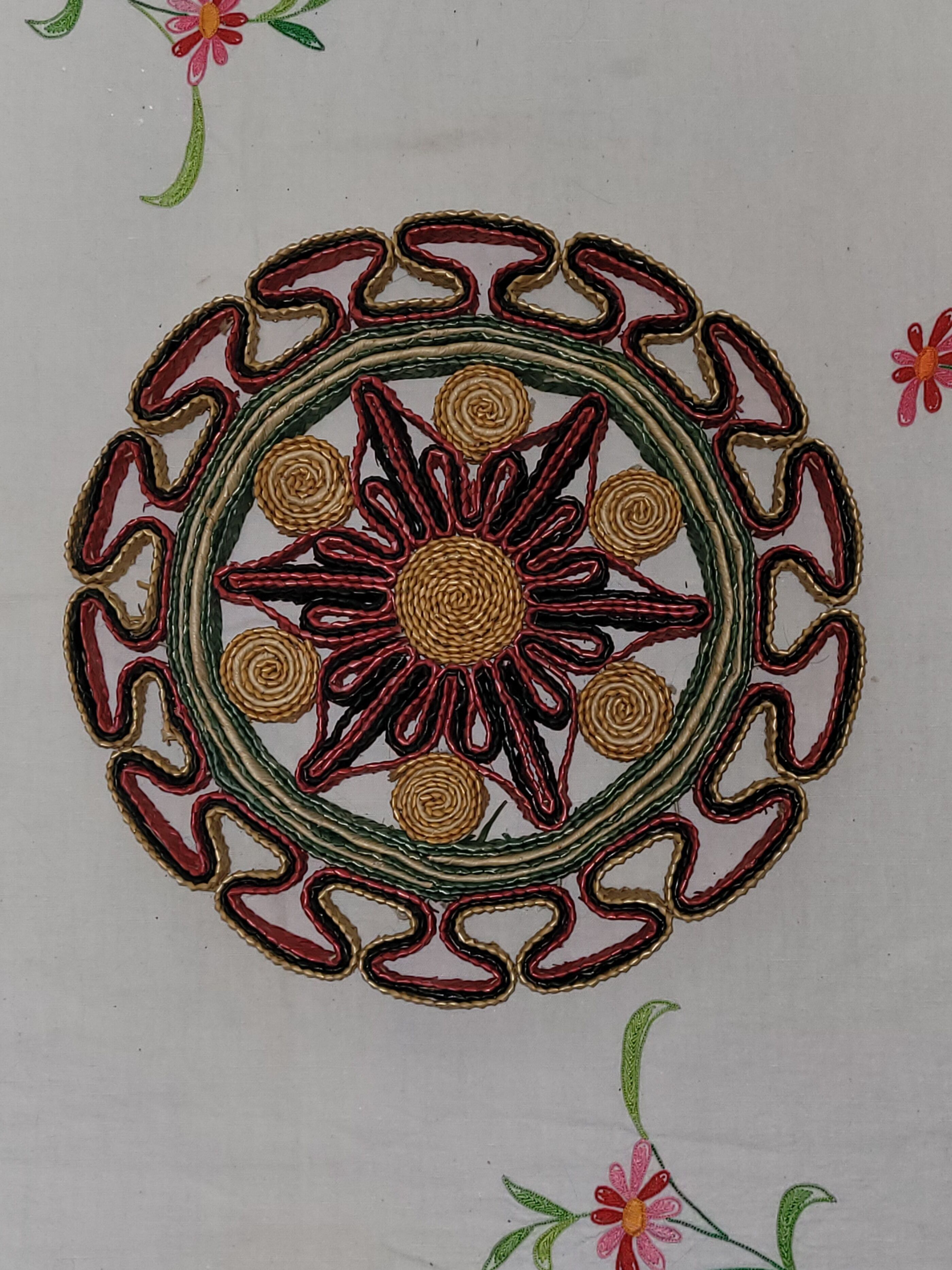 Large straw trivia - vintage