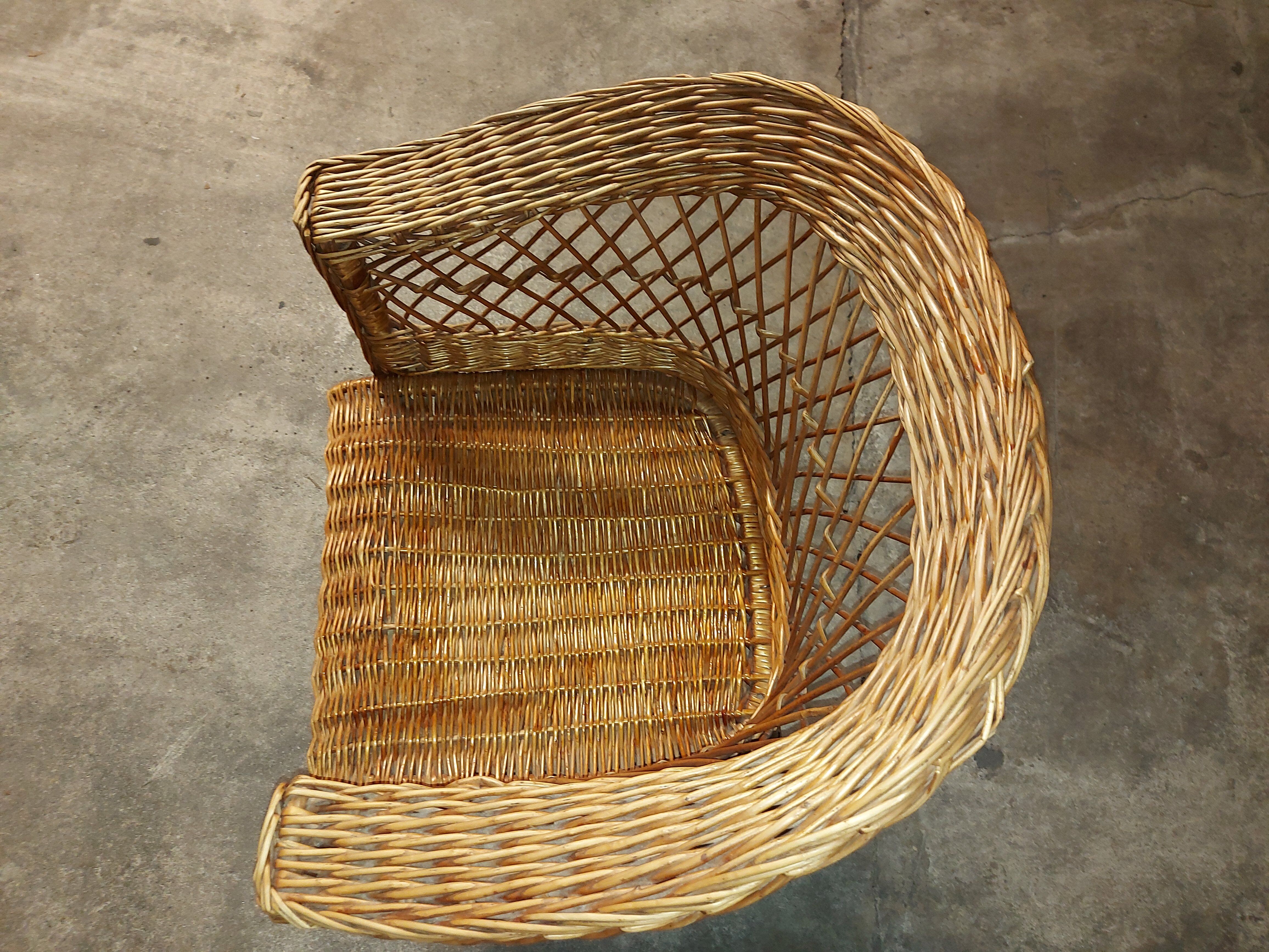 Fauteuil en rotin vintage