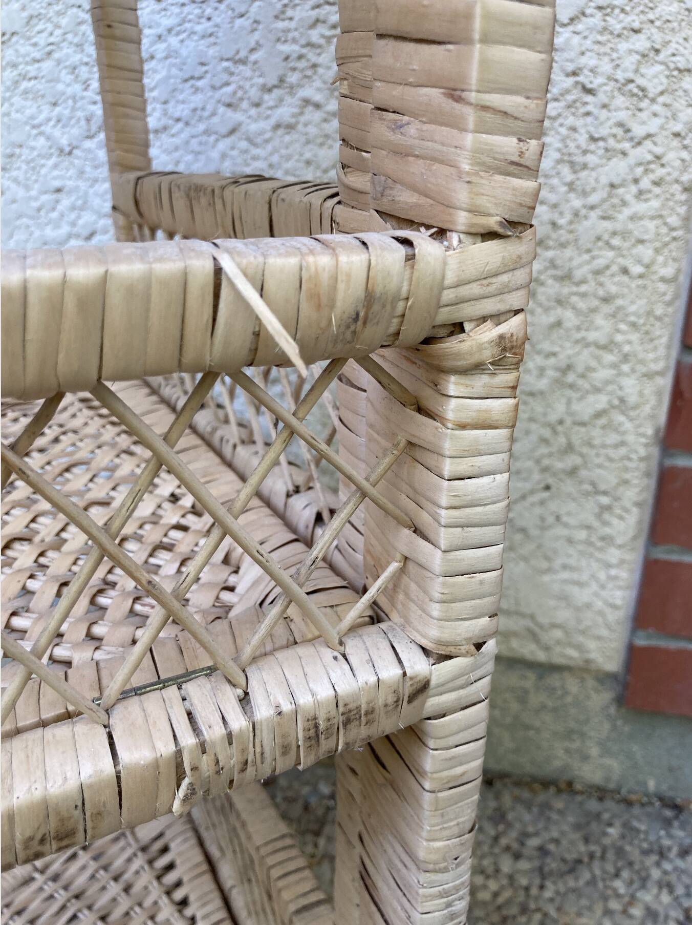 Vintage rattan corner shelf