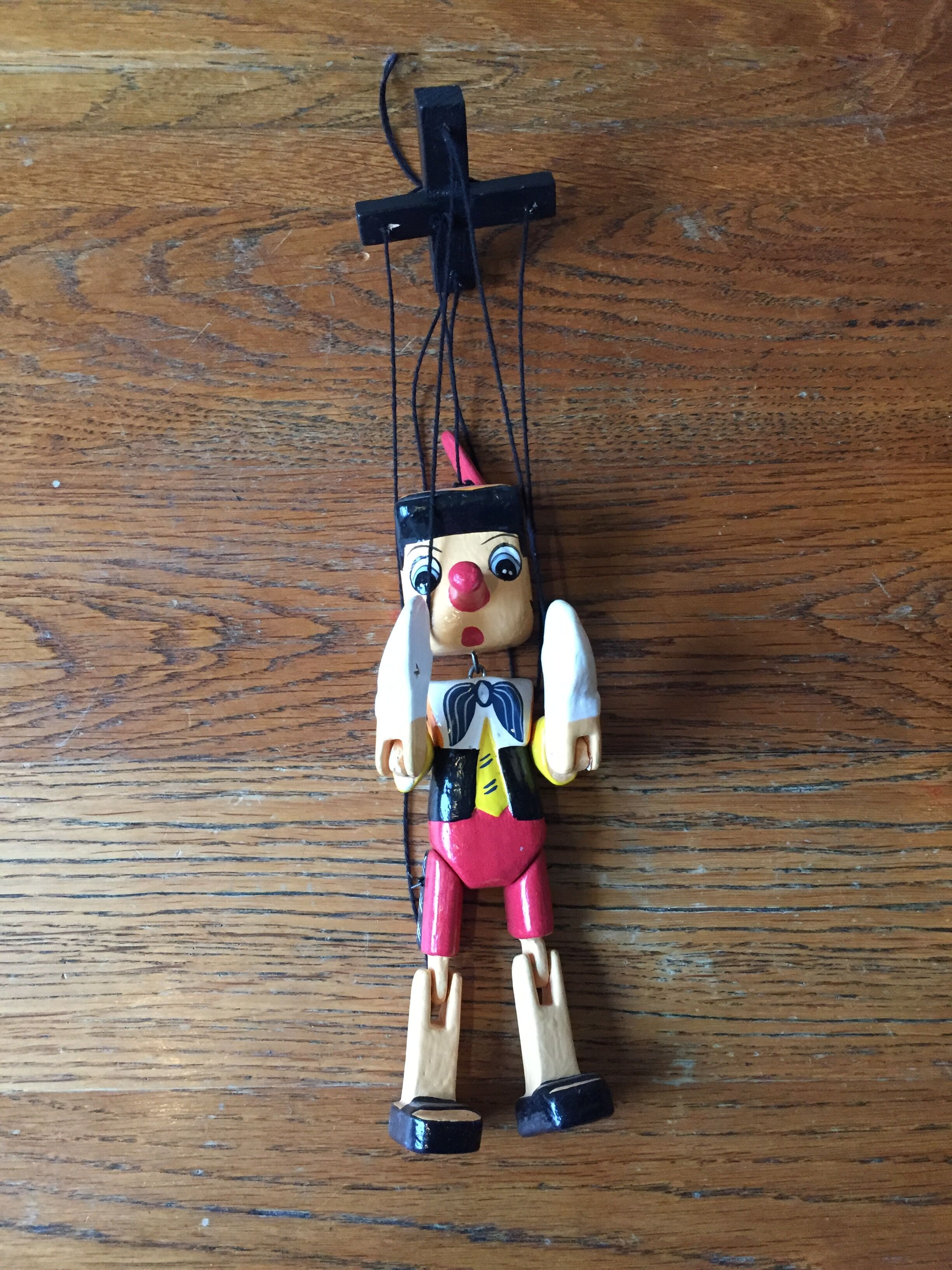 Marionnette Pinocchio en bois peint