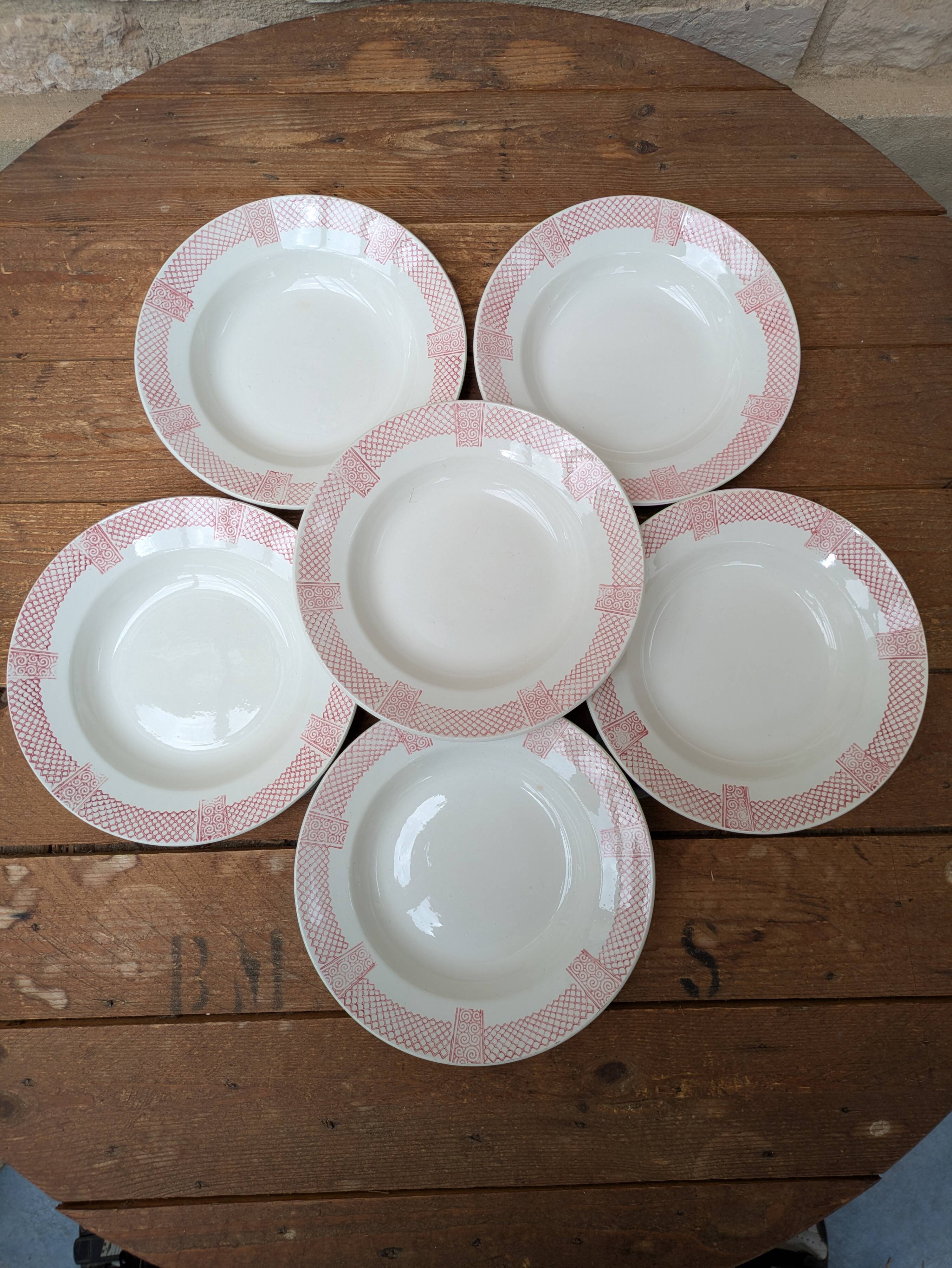 6 deep plates Longwy model Toulouse pink border ironstone