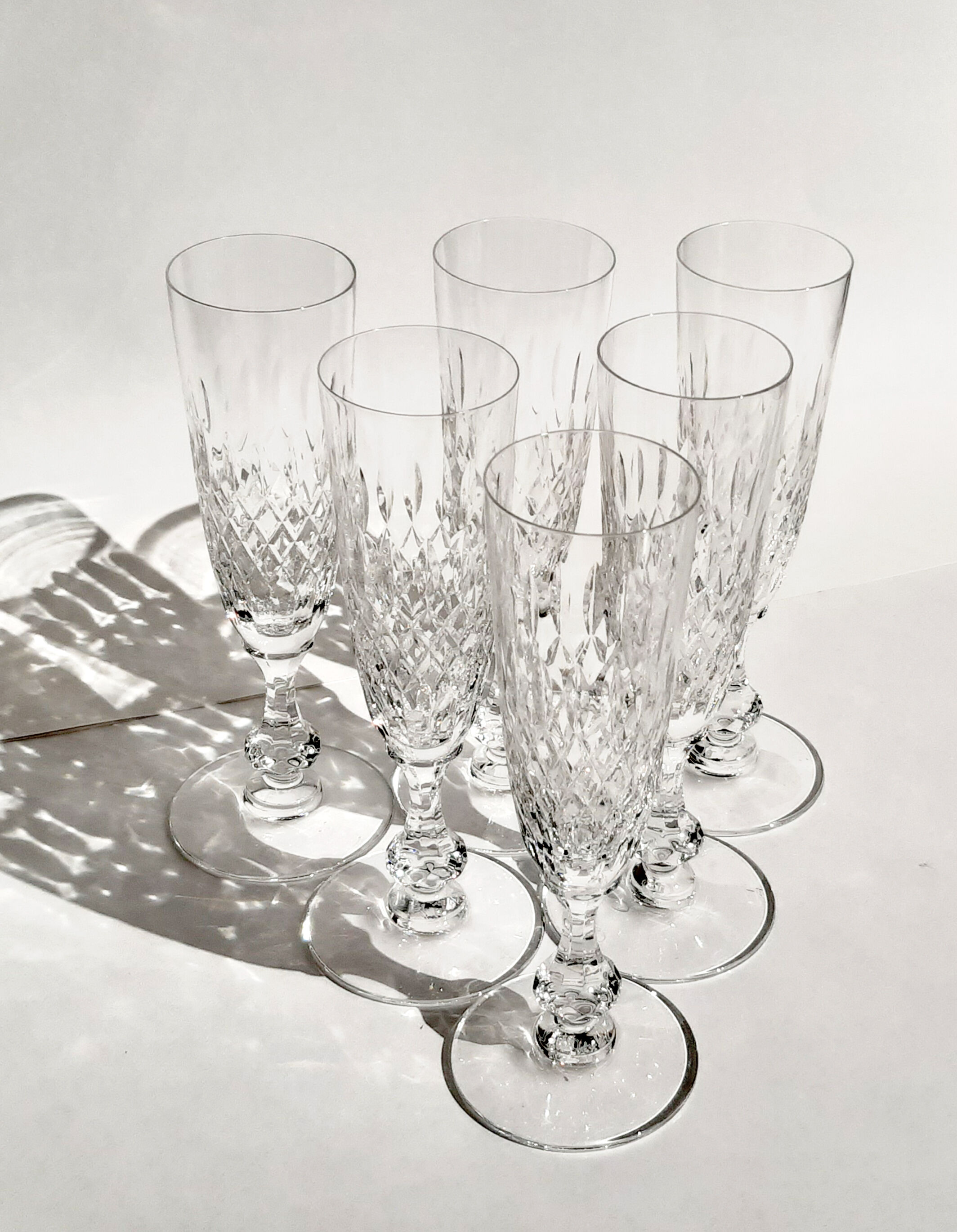 11 champagne flutes on foot in crystal saint louis collection messina model of 1973. stamped