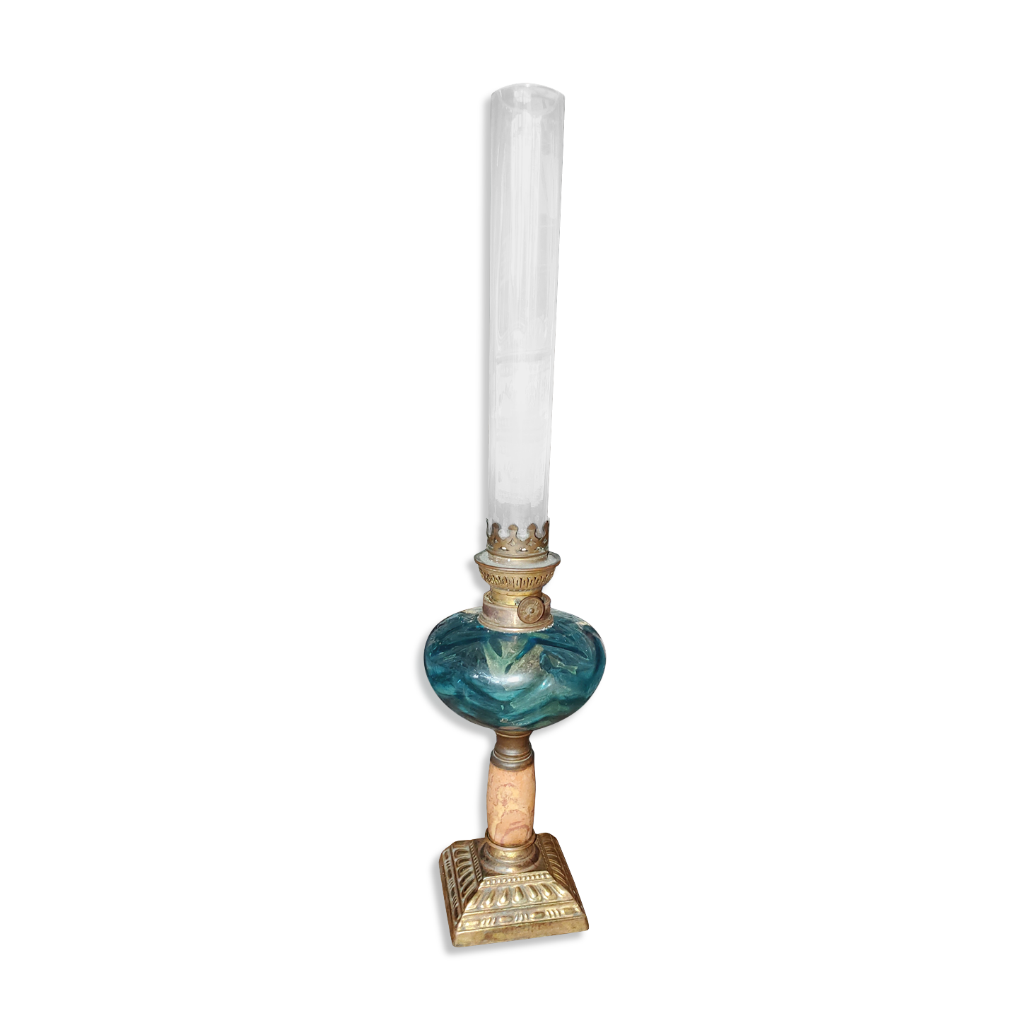 Kerosene lamp