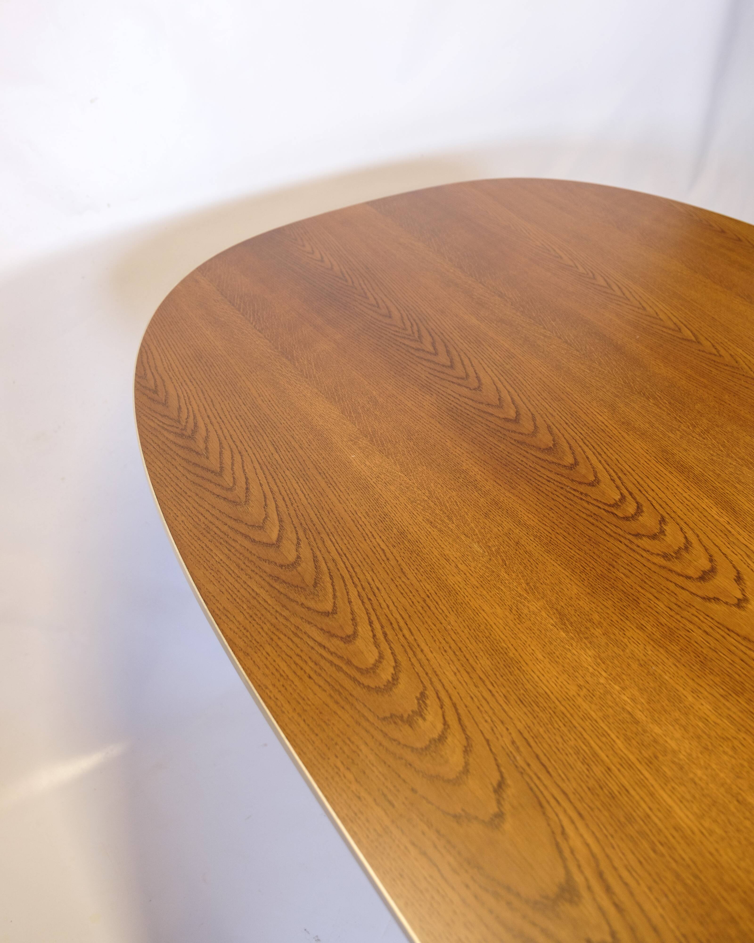 Conference table - Model Superellipse - oak surface with aluminum edge - Bruno Mathsson and Piet Hein